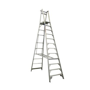 Aluminium Lightweight Telescopic Ladder 0.77m - 2.6m with Carry